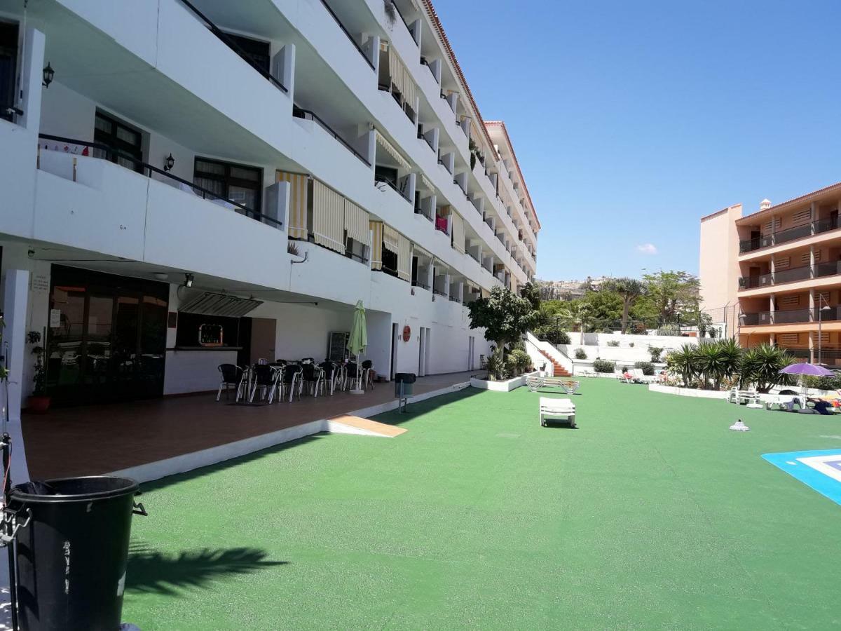 Summerland Lc Holiday Home Лос Кристианос Экстерьер фото