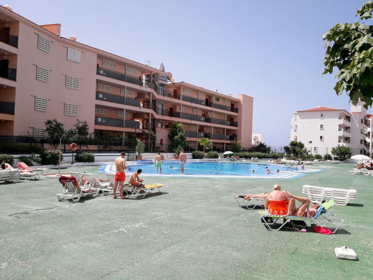 Summerland Lc Holiday Home Лос Кристианос Экстерьер фото