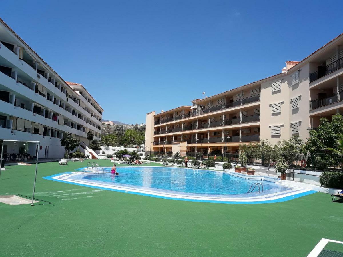 Summerland Lc Holiday Home Лос Кристианос Экстерьер фото